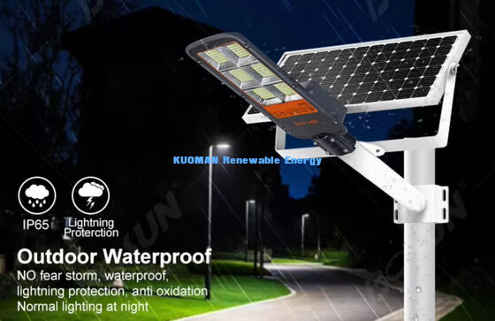 ไฟถนนโซลาร์เซลล์กันน้ำแขนคู่ 100W-500W ไฟ LED โซลาร์เซลล์แบบกำหนดเองสำหรับทางเดิน สวน และถนน