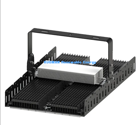 ไฟสปอร์ตไลท์ LED พลังงานแสงอาทิตย์ 200W 24000LM IP65 กันน้ำสำหรับสนามกีฬา สวน โคมไฟโมดูลาร์